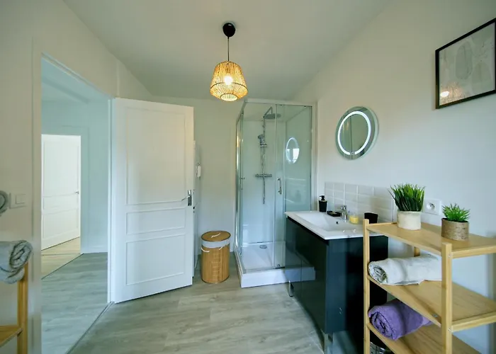 Дом отдыха The Bay - Maison Au Calme A 20min De La